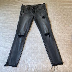 Black Distressed Jean 🖤👖